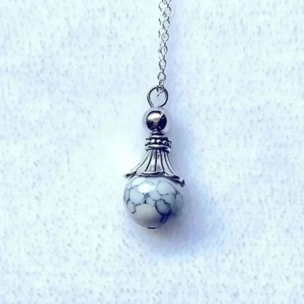 White Howlite Silver Stone Necklace NWT